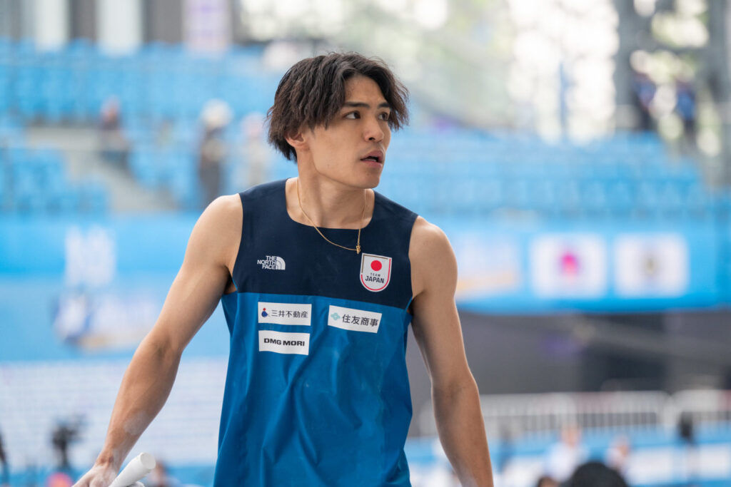 Tomoa_Narasaki IFSC World Cup Keqiao 2024 men's boulder competition