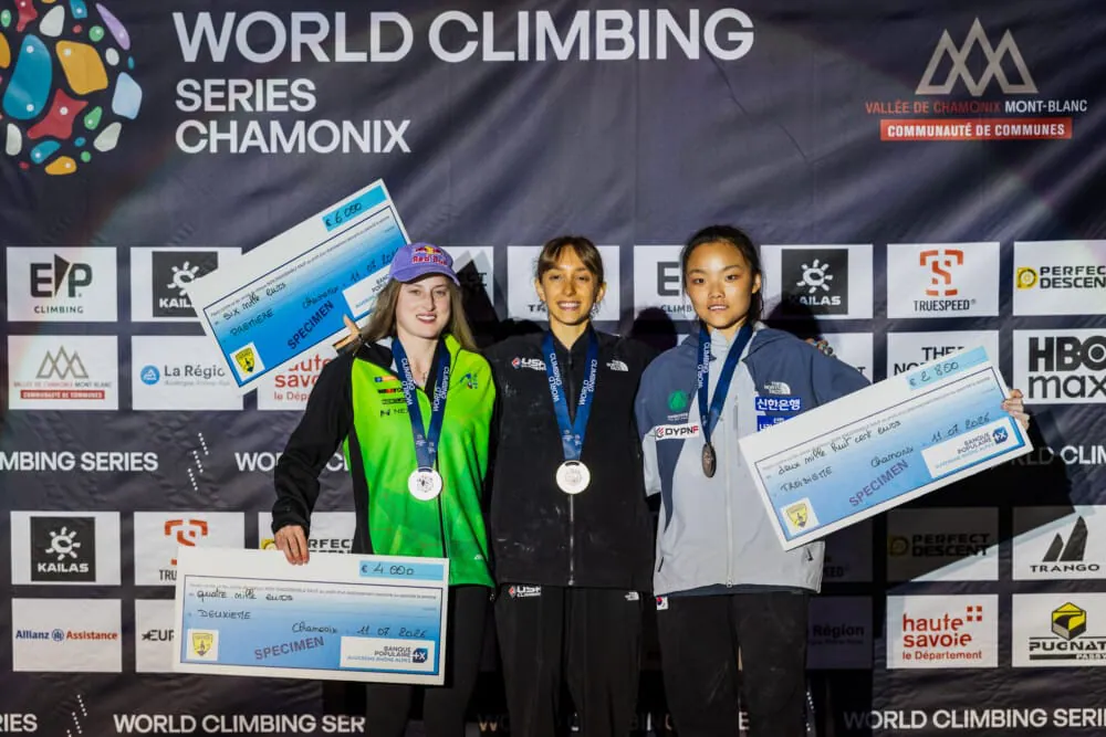 2026 World Climbing Chamonix lead climbing, women's podium finish ©Jan Virt/World Climbing